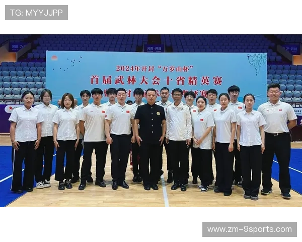 国际拳击裁判在执法中采用即时回放与医学咨询并重制度,拳击国家级裁判 国际拳击裁判在执法中采用即时回放与医学咨询并重制度,拳击国家级裁判